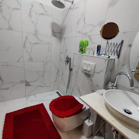 Jeshil House Apartman